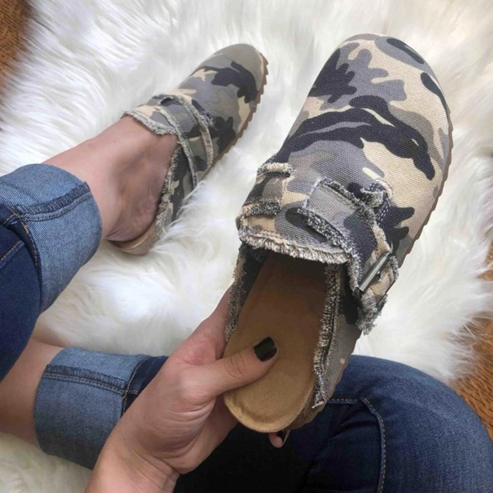 Camouflage Slip-On Women's Shoes